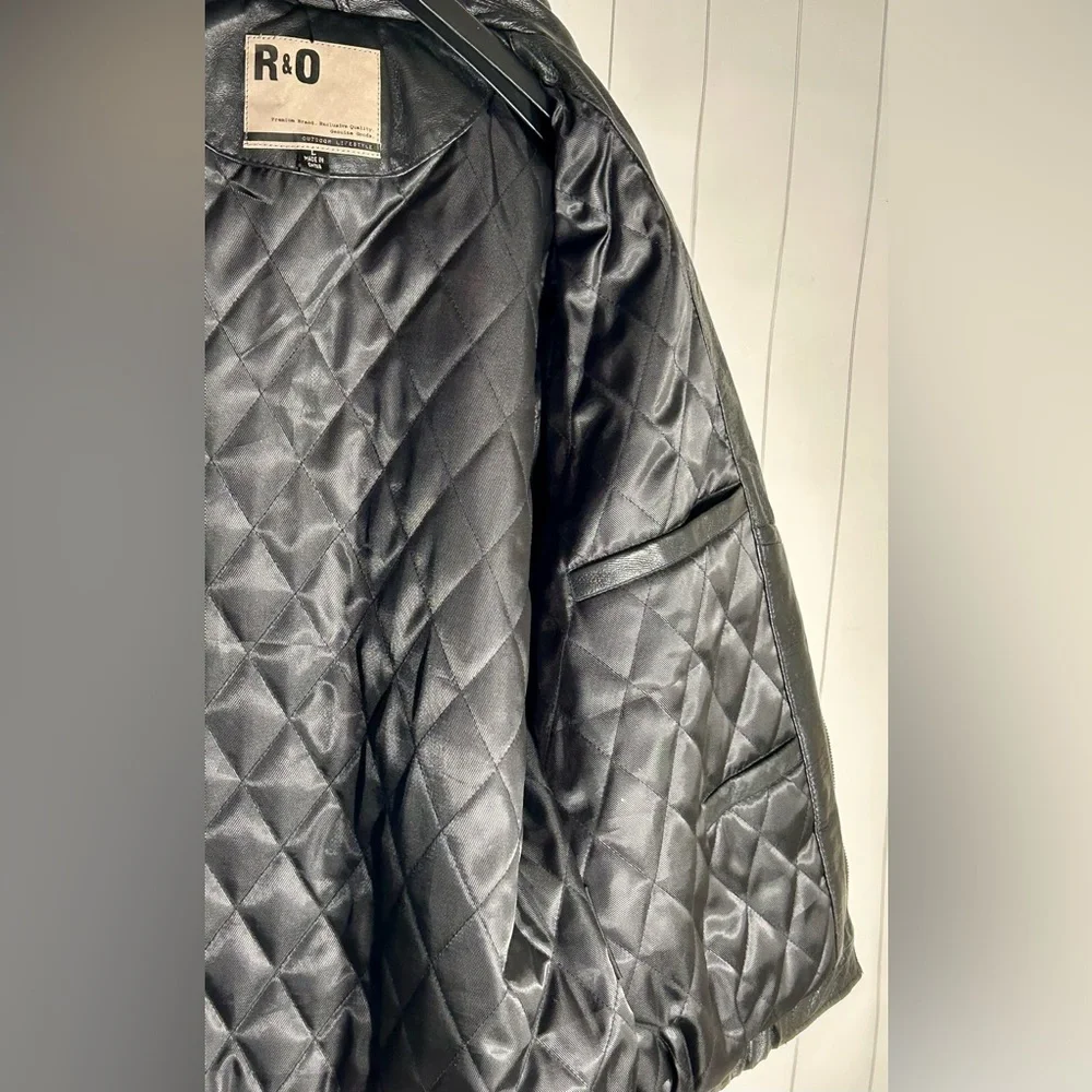 Men's Black Leather Classic Zip Jacket Quilted Lining Casual Pristine R&O Bomber - Picture 7 of 15